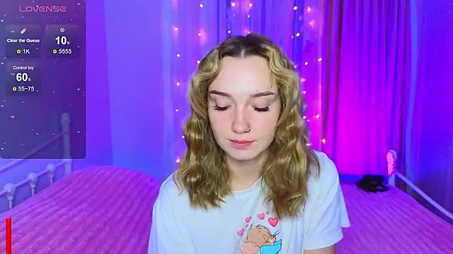 Wild Sophie  online show from January 10, 2026, 3:25 pm