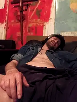 Ozomitro online show from April 9, 2026, 8:25 pm