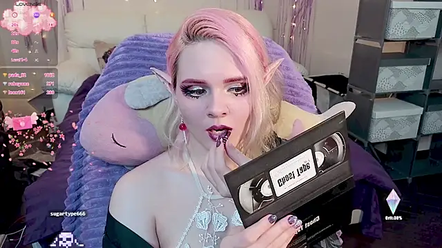 One Moment  online show from December 18, 2024, 4:09 am