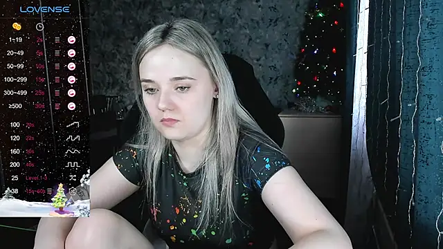 Your small bunny online show from January 2, 2025, 8:39 am