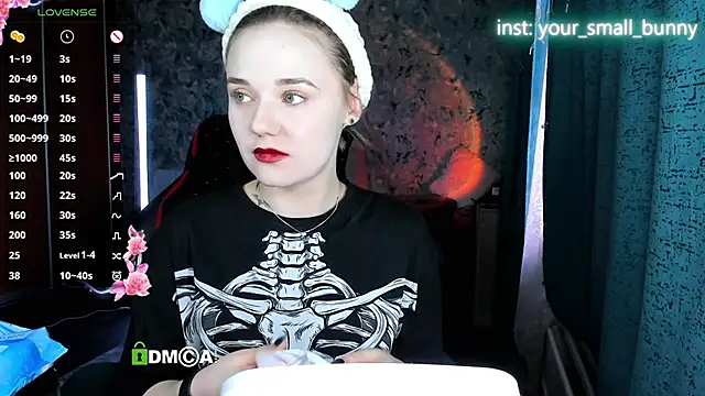 Your small bunny online show from April 7, 2026, 2:12 am