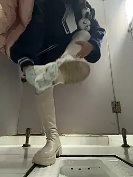 Snapshot of Xixi-Gala chatting on December 21, 2024, 5:36 am Xixi-Gala online show from December 21, 2024, 5:36 am