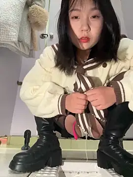 Snapshot of Xixi-Gala chatting on December 25, 2024, 5:05 am Xixi-Gala online show from December 25, 2024, 5:05 am