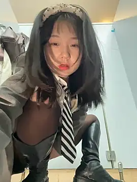 Snapshot of Xixi-Gala chatting on March 18, 2025, 3:09 am Xixi-Gala online show from March 18, 2025, 3:09 am