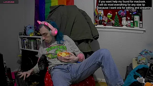 tallnerdyguy online show from February 17, 2025, 2:20 am