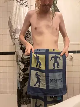 tallnerdyguy online show from September 28, 2025, 8:58 pm