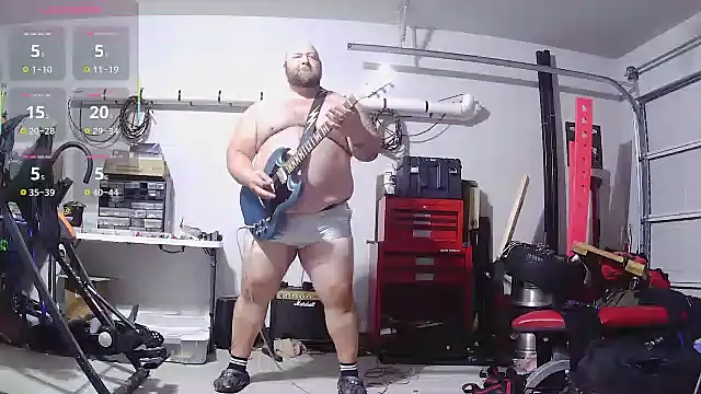 Strong Bear89 online show from April 28, 2026, 7:52 pm