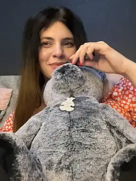 CurlyLara online show from February 1, 2025, 5:18 am