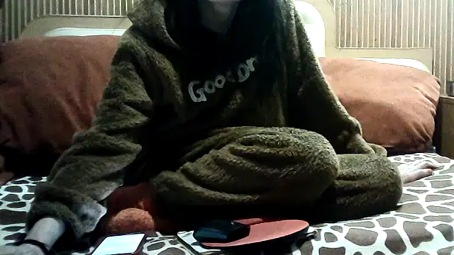 Snapshot of AlanaLaDream chatting on March 3, 2026, 2:34 pm AlanaLaDream online show from March 3, 2026, 2:34 pm