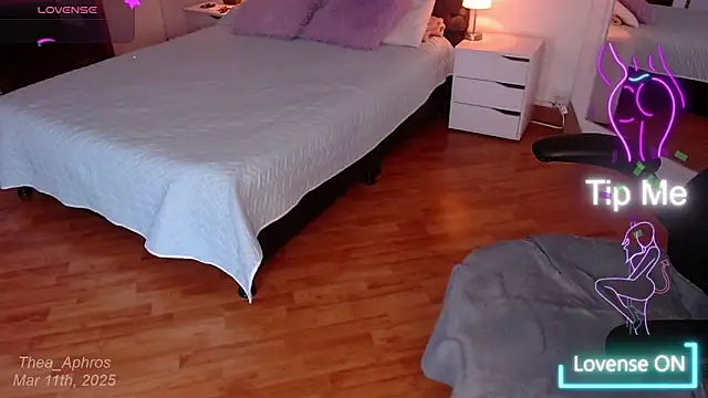 Snapshot of Thea_Aphros_ chatting on March 12, 2025, 2:20 am Thea Aphros online show from March 12, 2025, 2:20 am