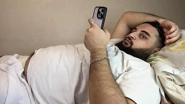 teddy alan online show from September 14, 2025, 4:39 pm