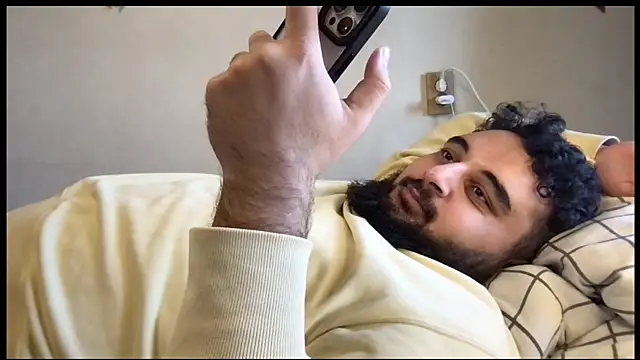 teddy alan online show from October 1, 2025, 8:31 am