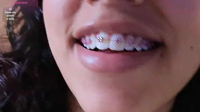 hot69temptation  online show from January 8, 2025, 3:28 pm