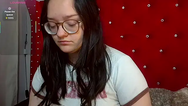 charlotte1-ls online show from October 23, 2025, 9:24 pm