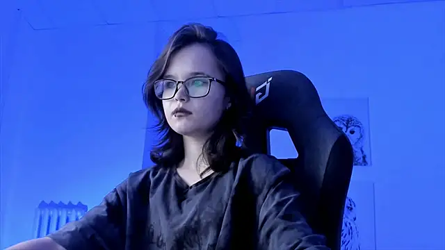 Snapshot of Elainebeness chatting on December 24, 2024, 7:44 pm Elainebeness online show from December 24, 2024, 7:44 pm