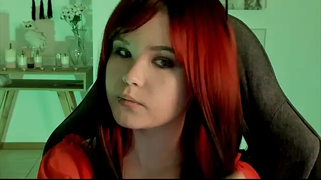 Snapshot of Elainebeness chatting on January 12, 2025, 4:18 pm Elainebeness online show from January 12, 2025, 4:18 pm