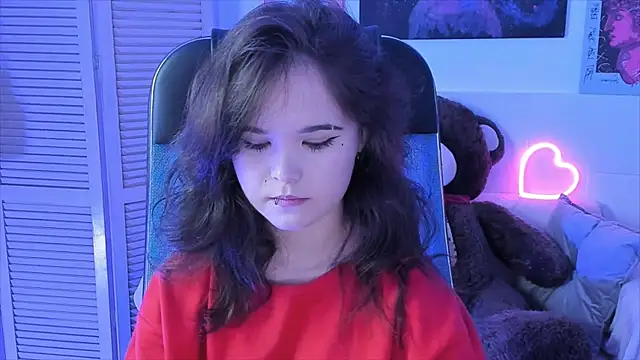 Snapshot of Elainebeness chatting on September 10, 2025, 7:36 pm Elainebeness online show from September 10, 2025, 7:36 pm