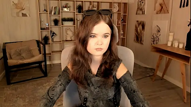 Snapshot of Elainebeness chatting on September 24, 2025, 7:28 pm Elainebeness online show from September 24, 2025, 7:28 pm