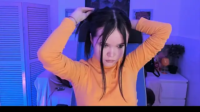 Snapshot of Elainebeness chatting on October 26, 2025, 7:09 pm Elainebeness online show from October 26, 2025, 7:09 pm