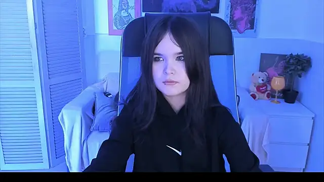 Snapshot of Elainebeness chatting on November 1, 2025, 7:49 pm Elainebeness online show from November 1, 2025, 7:49 pm