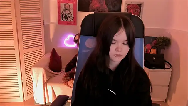 Snapshot of Elainebeness chatting on November 6, 2025, 7:26 pm Elainebeness online show from November 6, 2025, 7:26 pm