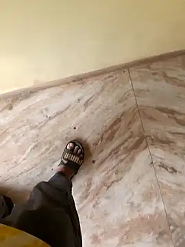 1010SumiT online show from December 19, 2025, 5:03 am