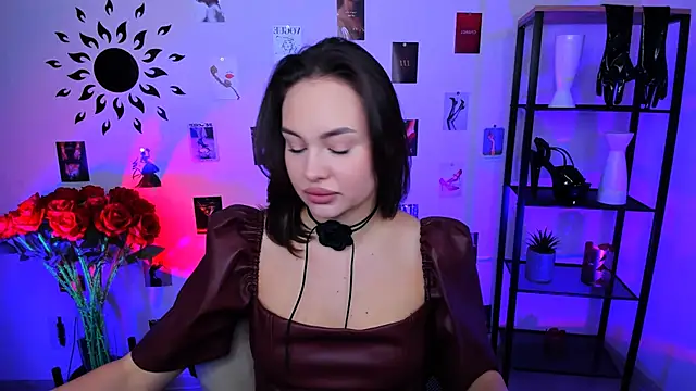 JaneWyatt online show from March 12, 2025, 3:57 am