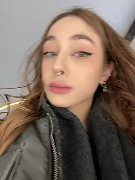 Cherry    Pie online show from December 5, 2024, 4:23 pm