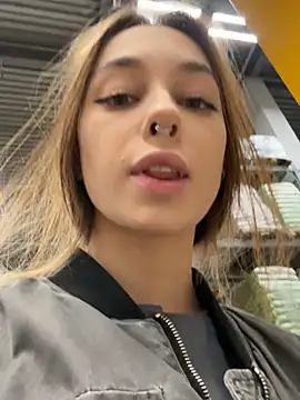 Cherry    Pie online show from February 11, 2025, 9:56 pm