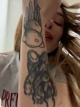 Cherry    Pie online show from March 6, 2025, 6:59 pm