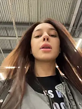 Cherry    Pie online show from October 13, 2025, 7:03 pm