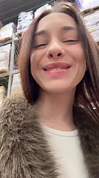 Cherry    Pie online show from November 14, 2025, 6:39 pm