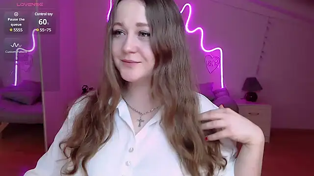 LizzyShine online show from March 14, 2025, 5:24 pm