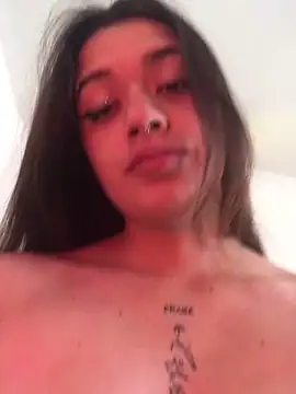 Miss oliviaa online show from January 30, 2025, 1:53 pm