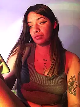 Miss oliviaa online show from February 7, 2025, 12:31 am