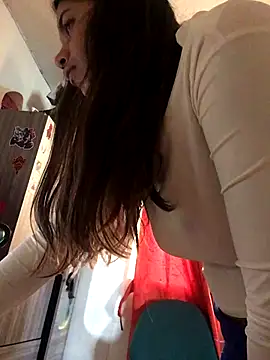 Miss oliviaa online show from September 14, 2025, 2:05 pm