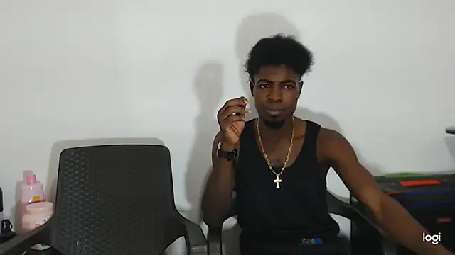 Snapshot of logannth chatting on March 1, 2025, 2:44 pm logannth online show from March 1, 2025, 2:44 pm