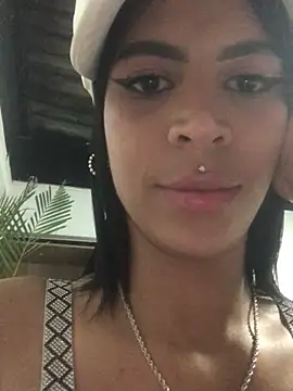 emaa lambert online show from March 12, 2025, 3:35 am