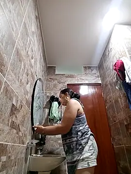 MirandaSoto online show from October 13, 2025, 4:01 am