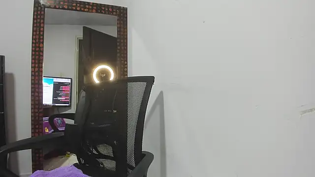 Karljensen33 online show from January 19, 2025, 2:04 am