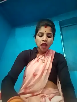 Snapshot of Nisha_Cute chatting on April 26, 2026, 4:21 am Nisha Cute online show from April 26, 2026, 4:21 am