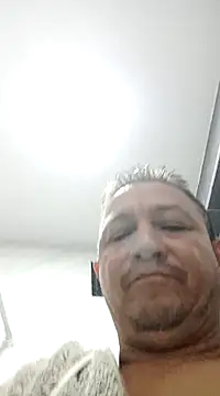 Snapshot of luchoarr chatting on March 15, 2025, 6:54 pm luchoarr online show from March 15, 2025, 6:54 pm