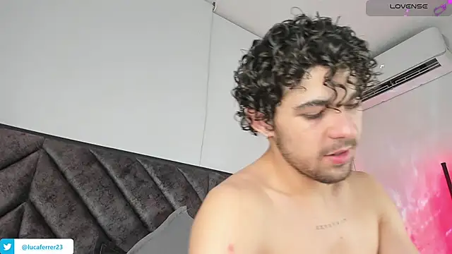 Snapshot of Luca_ferrer_ chatting on February 14, 2026, 3:25 am Luca ferrer online show from February 14, 2026, 3:25 am