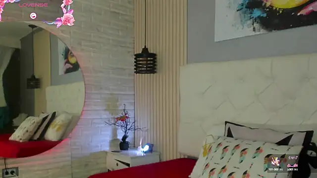 nicole  parker1 online show from January 4, 2025, 12:38 pm