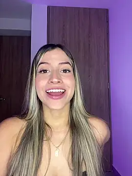 Issabela G1 online show from February 19, 2025, 12:46 am