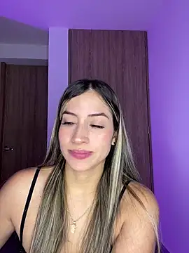 Issabela G1 online show from February 23, 2025, 12:30 am