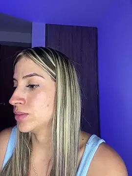 Issabela G1 online show from March 3, 2025, 5:31 am