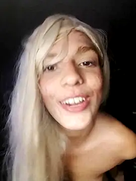 spacegirlll online show from February 20, 2025, 8:50 am