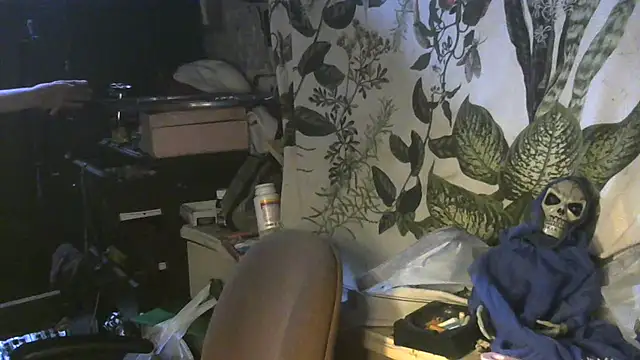 spacegirlll online show from February 26, 2025, 11:26 pm