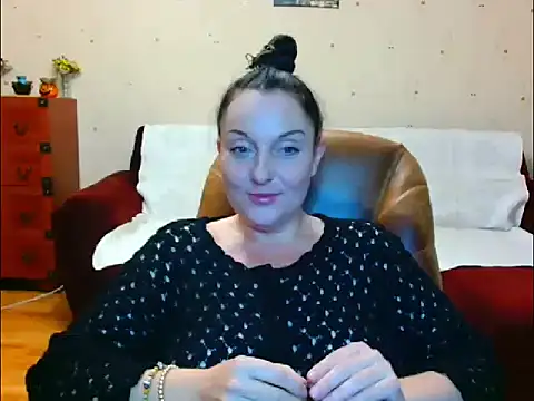 Alice3694 online show from October 27, 2025, 4:05 am